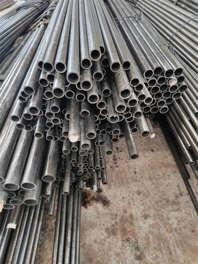 宁德精密光亮无缝钢管厂